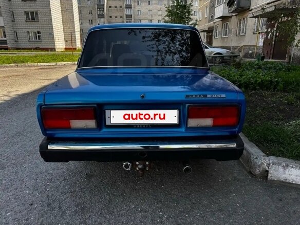 2006 Lada (ВАЗ) 2107, синий, 140000 рублей - вид 4