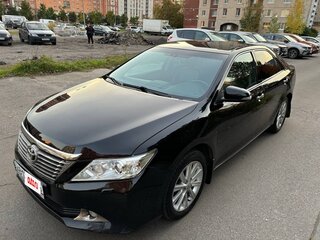 2014 Toyota Camry VII (XV50), чёрный, 1650000 рублей, вид 2