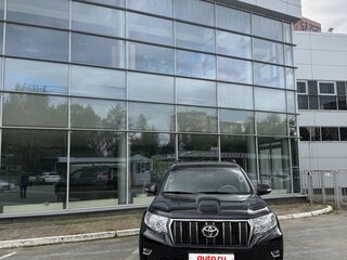 2021 Toyota Land Cruiser Prado 150 Series Рестайлинг 3, чёрный, 4450000 рублей, вид 4