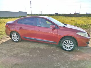 2010 Renault Fluence I, красный, 400000 рублей, вид 4