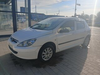 2004 Peugeot 307 I, белый, 230000 рублей, вид 1