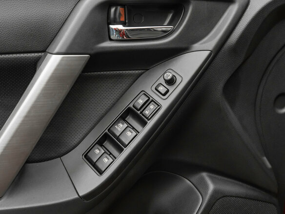 2013 Subaru Forester IV, красный - вид 12