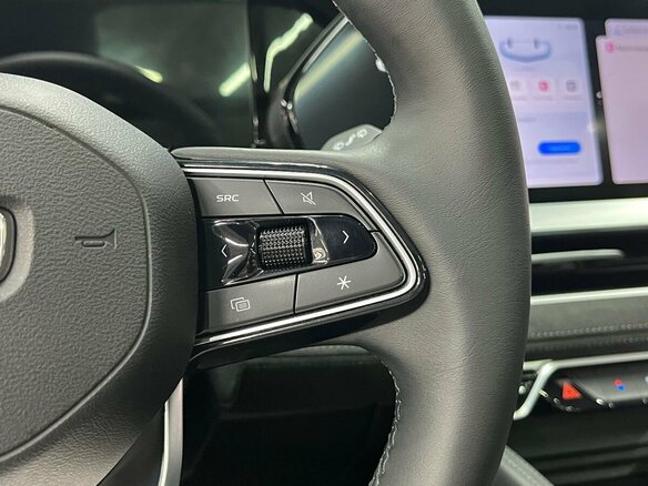 2024 Geely Monjaro I, белый, 3439900 рублей - вид 15