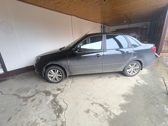 2026 Lada (ВАЗ) Granta I Рестайлинг, чёрный, 1200000 рублей - вид 5