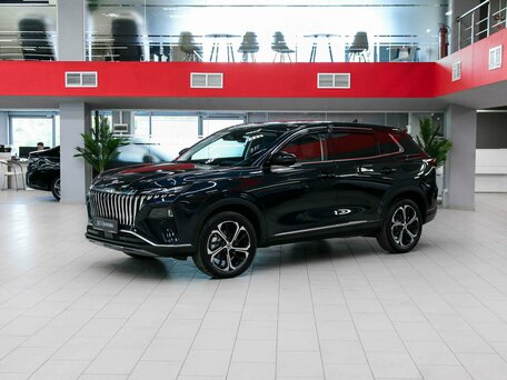 Dongfeng Huge