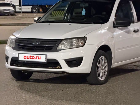 2017 Lada (ВАЗ) Granta I, белый, 500000 рублей, вид 1