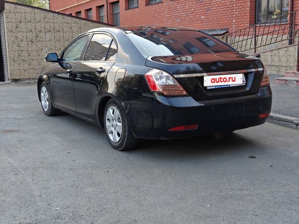 2014 Geely Emgrand EC7, чёрный - вид 3