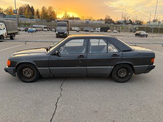 1991 Mercedes-Benz 190 (W201), чёрный, 150000 рублей, вид 3