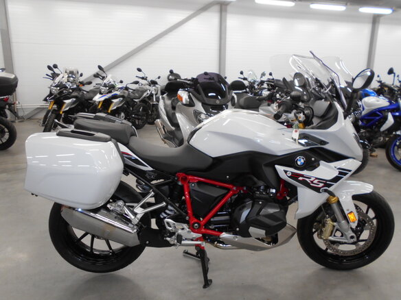 2021 BMW R 1250 RS, белый, 1450000 рублей - вид 1
