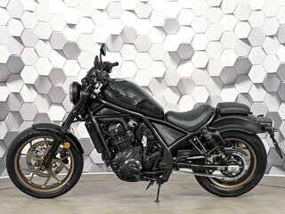 2024 Honda CMX 1100 Rebel, чёрный, 999000 рублей, вид 4