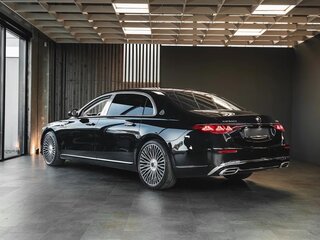 2026 Mercedes-Benz Maybach S-Класс 580 II (Z223) Рестайлинг, чёрный, 42990000 рублей, вид 2