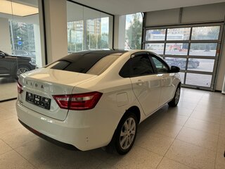 2021 Lada (ВАЗ) Vesta I, белый, 1090000 рублей, вид 4