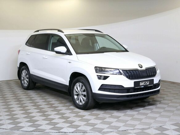 2022 Skoda Karoq DSG7 I, белый - вид 2