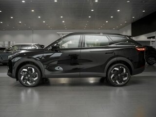 2026 Omoda C7, чёрный, 3499000 рублей, вид 3