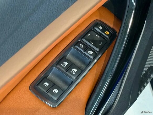 2025 Lada (ВАЗ) Vesta Cross I Рестайлинг (NG), синий, 2077000 рублей - вид 15