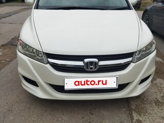 2009 Honda Stream II Рестайлинг, белый, 1450000 рублей, вид 1