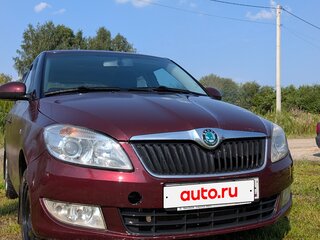 2012 Skoda Fabia II Рестайлинг, красный, 300000 рублей, вид 3