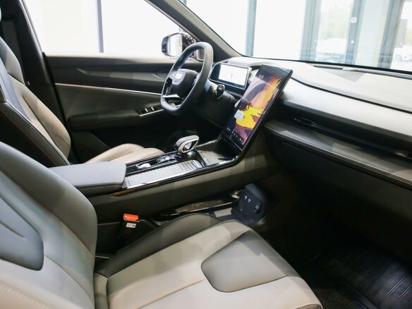 2026 Geely Cityray, голубой, 3350000 рублей - вид 20