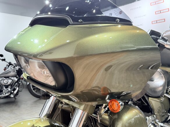 2017 Harley-Davidson Road Glide, зелёный, 1999000 рублей - вид 25