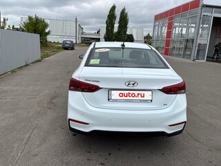 2019 Hyundai Solaris II, белый, 1500000 рублей, вид 5