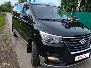 2018 Hyundai H-1 II Рестайлинг 2, чёрный, 2400000 рублей, вид 2