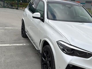 2019 BMW X5 30d IV (G05/G18), белый, 5900000 рублей, вид 3