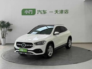 2022 Mercedes-Benz GLA 180 II (H247), белый, 2295000 рублей, вид 1