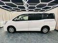 2018 Toyota Voxy III (R80) Рестайлинг, белый, 2199999 рублей - вид 3