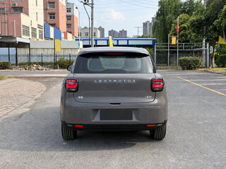 2026 Leapmotor A10 53 kWh, бежевый, 1600000 рублей, вид 4