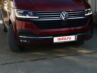 2019 Volkswagen Multivan T6 Рестайлинг, красный, 5650000 рублей, вид 3