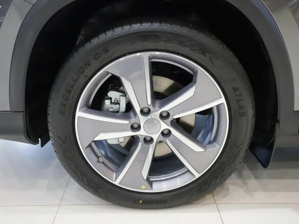 2026 Geely Okavango I Рестайлинг, серый, 4086000 рублей - вид 9