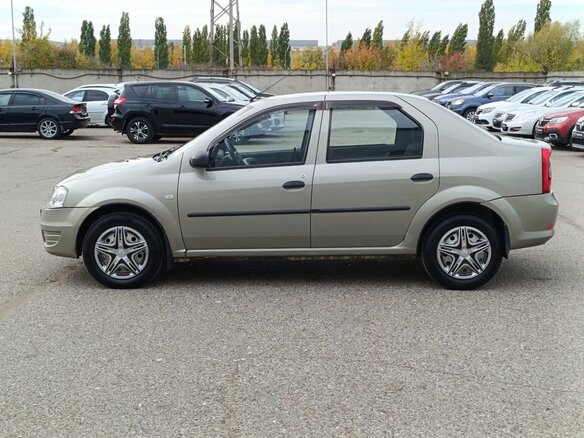 2011 Renault Logan I Рестайлинг, бежевый, 370000 рублей - вид 7