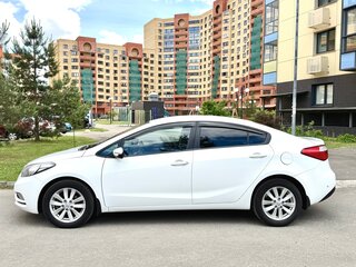 2013 Kia Cerato III, белый, 930000 рублей, вид 4