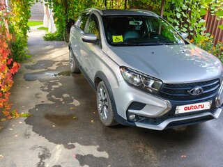 2019 Lada (ВАЗ) XRAY Cross I, серебристый, 1000000 рублей, вид 2