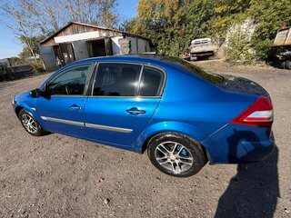 2006 Renault Megane II Рестайлинг, синий, 220000 рублей, вид 4