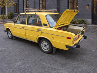 1982 Lada (ВАЗ) 2106 4-speed, жёлтый, 289000 рублей, вид 4