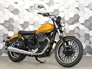 2016 Moto Guzzi V 9, жёлтый, 677000 рублей, вид 1