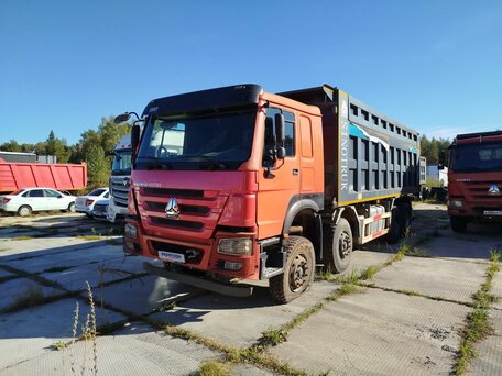 2021 Sinotruk Howo ZZ3407, красный, 2176000 рублей, вид 1