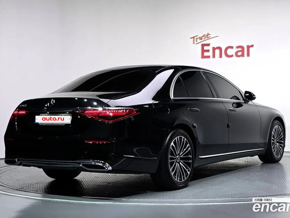 2023 Mercedes-Benz S-Класс 350 d 4MATIC VII (W223), чёрный, 7900000 рублей - вид 2