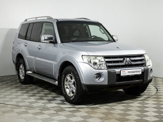 2007 Mitsubishi Pajero IV, серебристый, 999777 рублей, вид 3