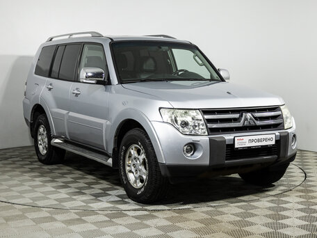 2007 Mitsubishi Pajero IV, серебристый, 999777 рублей, вид 3