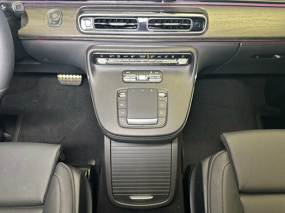 2024 Mercedes-Benz V-Класс Extra Long 300 d экстра длинный III (W447) Рестайлинг 2, чёрный, 15500000 рублей - вид 13