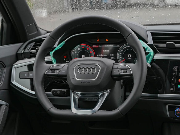 2026 Audi Q3 35 TFSI II (F3), серый, 3920000 рублей - вид 7
