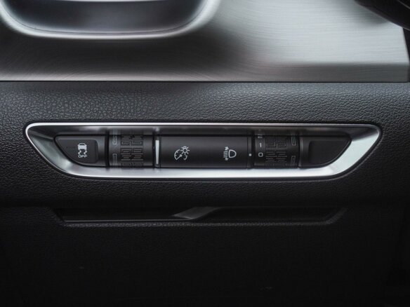 2021 Geely Coolray I, серый, 1855000 рублей - вид 27