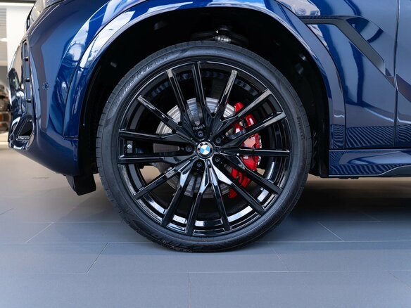 2025 BMW X6 40d III (G06) Рестайлинг, синий, 17700000 рублей - вид 23