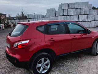 2011 Nissan Qashqai I Рестайлинг, красный, 1060000 рублей, вид 3