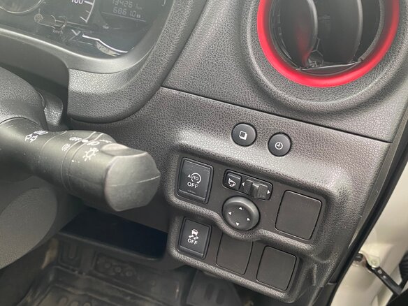 2015 Nissan Note Nismo II, белый, 800000 рублей - вид 18