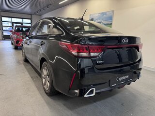 2020 Kia Rio IV Рестайлинг, чёрный, 1619000 рублей, вид 4