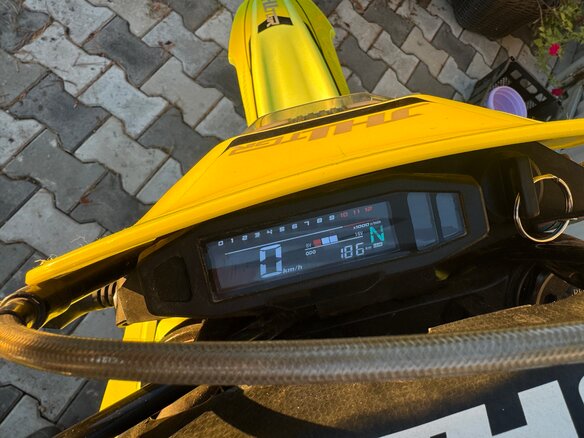 2025 JHL S004, жёлтый, 150000 рублей - вид 10