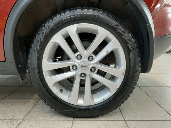 2012 Nissan Juke I, красный - вид 12